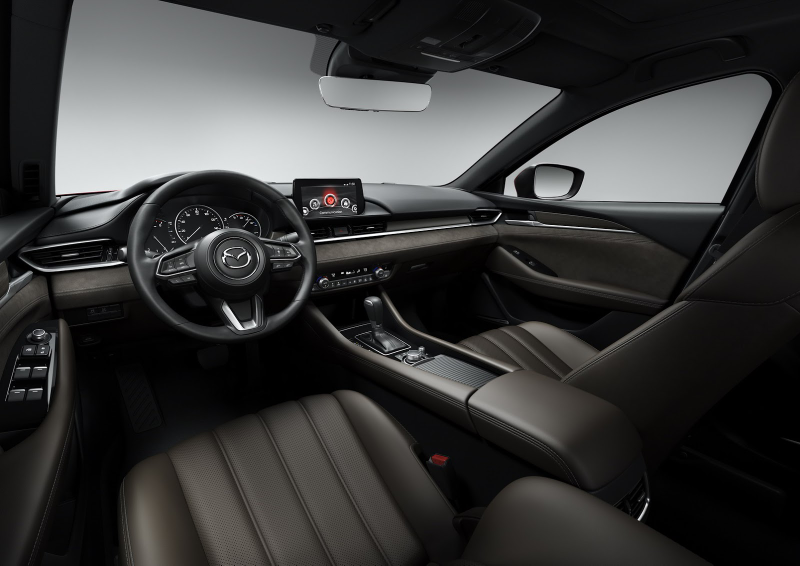 Illustration for article titled Behold The Turbocharged 2018 Mazda6 With A Much Nicer Interior And 310 LB-FT Of Torque